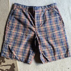 Men's plaid Eddie Bauer shorts 32 Chino navy legend wash NWT new flat front